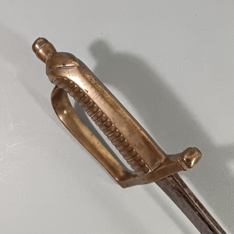 SABRE BRIQUET MODELE 1767 REVOLUTION ET EMPIRE 1790 - 1801 LAME ANCIENNE